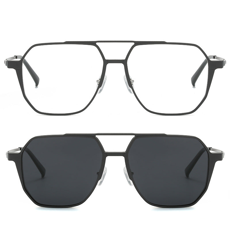 Magnetische 3-in-1 Herrenbrille aus Aluminium-Magnesium fürs Autofahren.