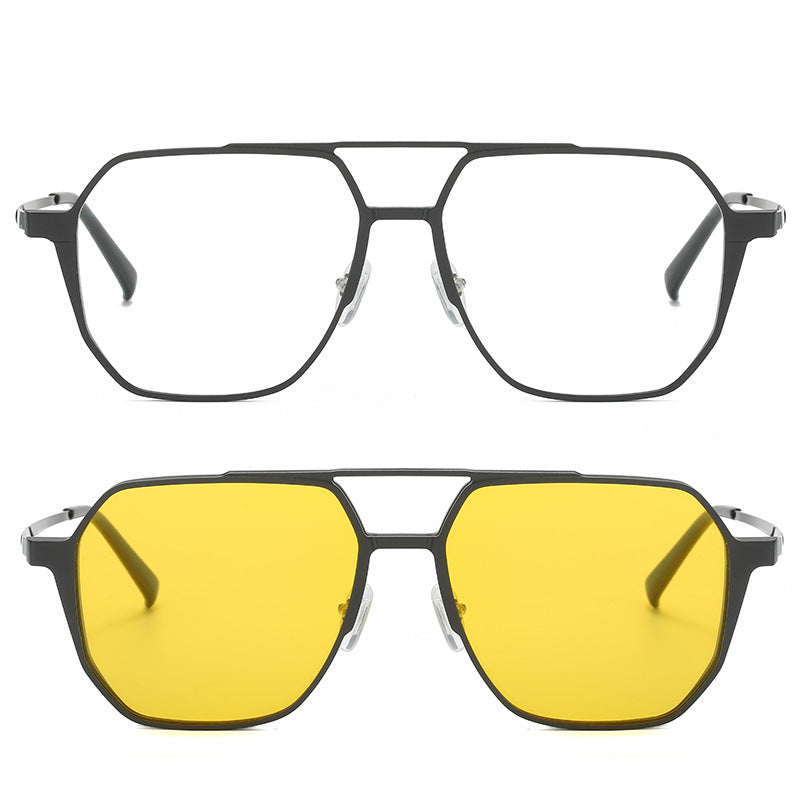 Magnetische 3-in-1 Herrenbrille aus Aluminium-Magnesium fürs Autofahren.