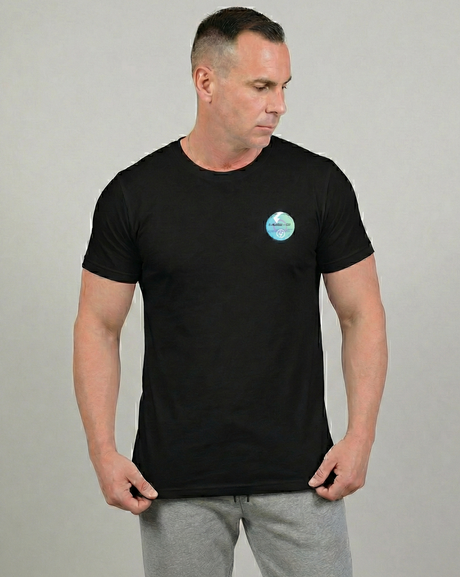 Kurzärmeliges Unisex-T-Shirt mit Logo E-Mobilität in MV vorne und hinten