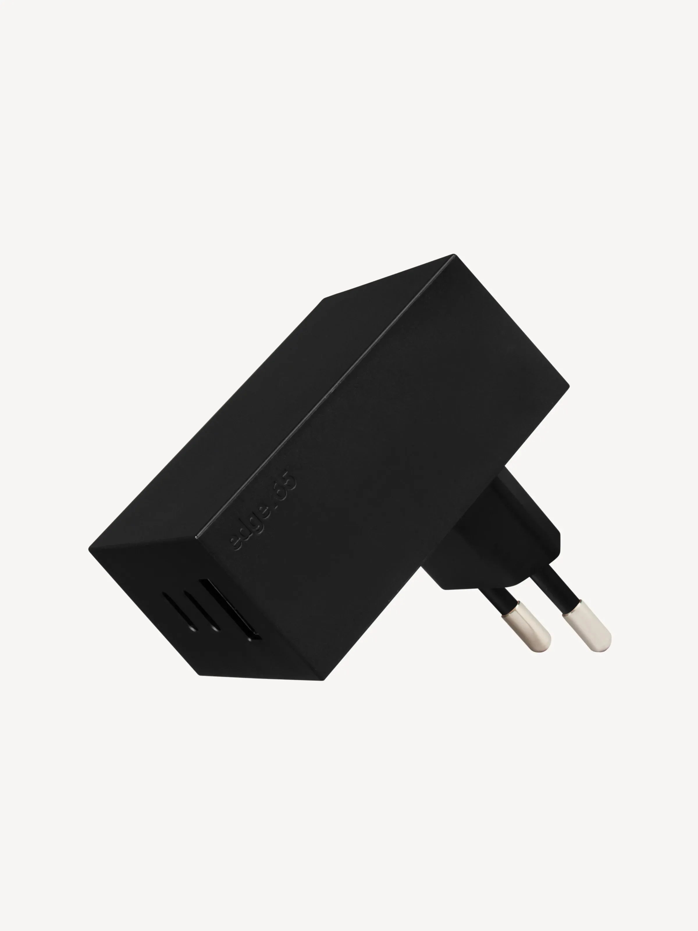 edge.65 (65 Watt) USB Ladegerät. Farbe: Black